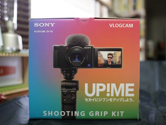 VLOGCAM ZV-1 ＋シューティンググリップ＋予備電池 ビデオカメラ 【格安saleスタート】